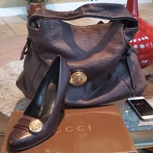 Bag 🎒 and shoes as a set